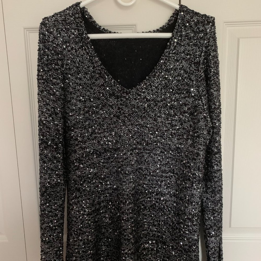 APT 9 Long Sleeve Black and Silver Black Lined Sweater with Sequins